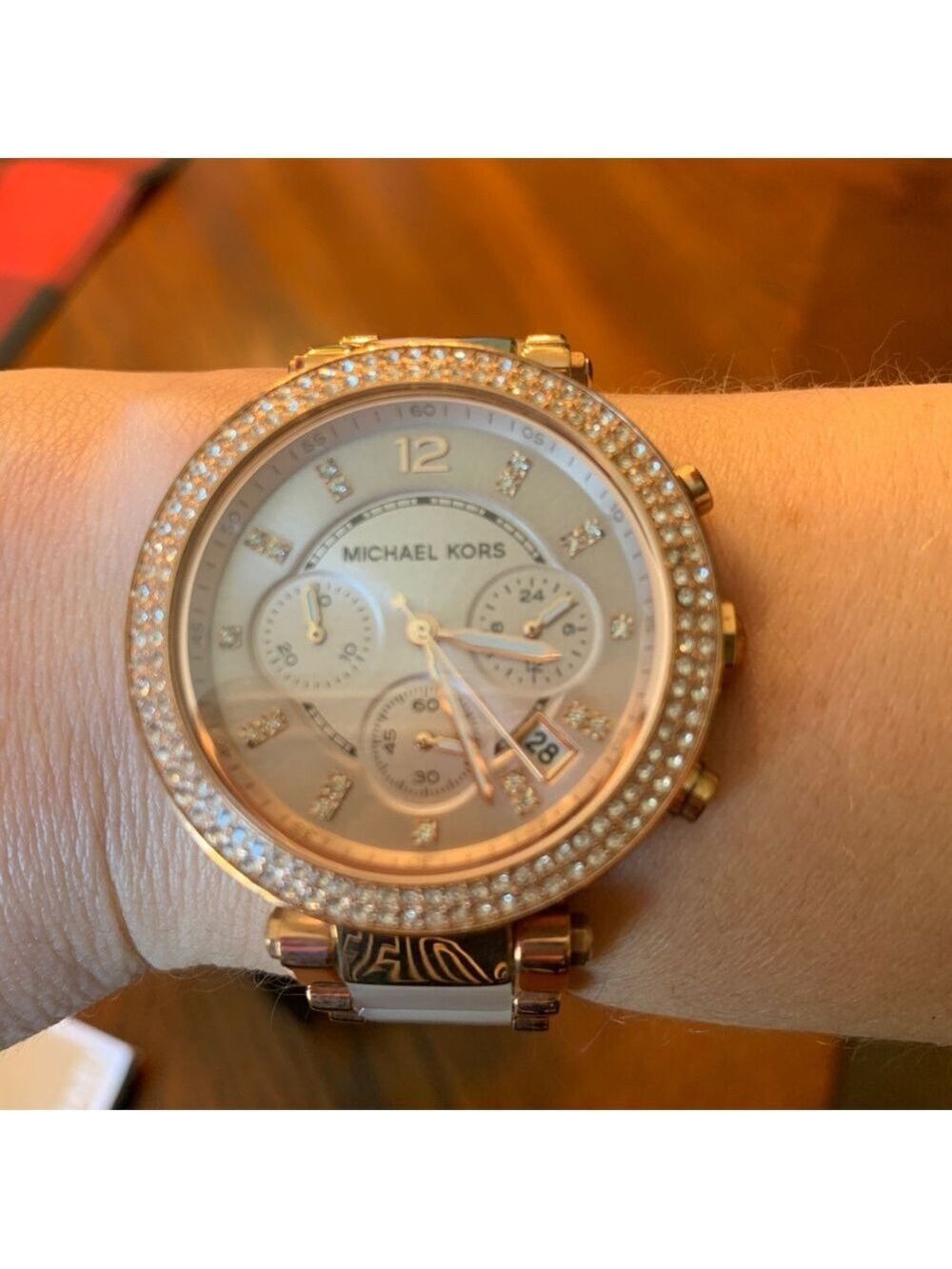 Michael Kors Rose Gold Parker Watch - Picture 2 of 7